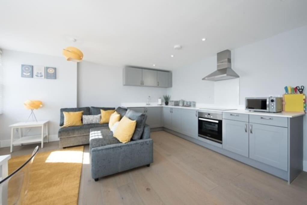 Beautiful, Spacious 1 Bed Flat Brentwood Exterior photo